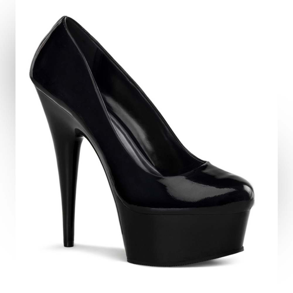 Like NEW Pleaser Delight PLATFORM 5 3/4" HEEL PUMPS